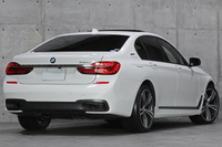 2016 BMW 7 SERIES null