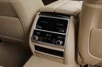 2016 BMW 7 SERIES null