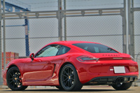 2016 Porsche CAYMAN null