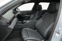 2025 BMW 5 SERIES null