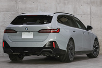 2025 BMW 5 SERIES null