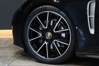 2024 Porsche PANAMERA null