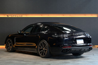 2024 Porsche PANAMERA null