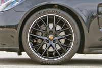 2023 Porsche PANAMERA null