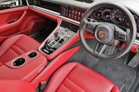 2023 Porsche PANAMERA null