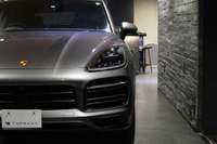 2020 Porsche CAYENNE null