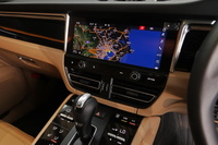 2024 Porsche MACAN null