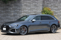 2021 Audi RS4 AVANT 