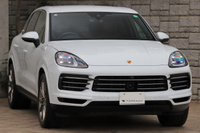 2019 Porsche CAYENNE null