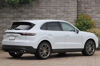 2019 Porsche CAYENNE null