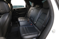 2019 Porsche CAYENNE null