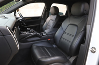 2019 Porsche CAYENNE null