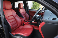 2018 Porsche MACAN 
