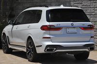 2022 BMW X7 