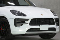 2021 Porsche MACAN null