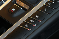 2021 Porsche MACAN null