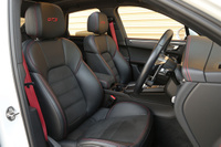 2021 Porsche MACAN null