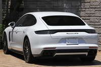 2021 Porsche PANAMERA null