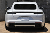 2021 Porsche PANAMERA null