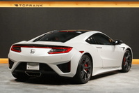 2017 Honda NSX NC1 Carbon-ceramic brakes, Alcantara seats, Carbon Roof