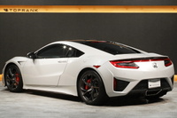 2017 Honda NSX NC1 Carbon-ceramic brakes, Alcantara seats, Carbon Roof