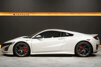 2017 Honda NSX NC1 Carbon-ceramic brakes, Alcantara seats, Carbon Roof