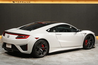 2017 Honda NSX NC1 Carbon-ceramic brakes, Alcantara seats, Carbon Roof