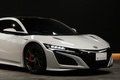 2017 Honda NSX NC1 Carbon-ceramic brakes, Alcantara seats, Carbon Roof