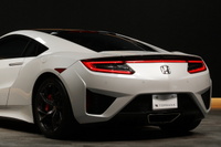 2017 Honda NSX NC1 Carbon-ceramic brakes, Alcantara seats, Carbon Roof