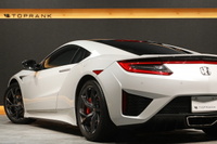 2017 Honda NSX NC1 Carbon-ceramic brakes, Alcantara seats, Carbon Roof