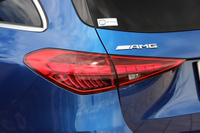 2025 Mercedes-AMG C CLASS null