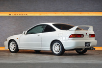 1996 Honda INTEGRA TYPE R DC2 Integra Type-R, Aftermarket Exahust Manifold, Muffler, OMP Steering Wheel
