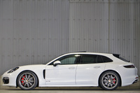 2020 Porsche PANAMERA 