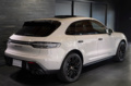 2024 Porsche MACAN null