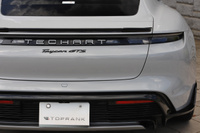 2022 Porsche Taycan null