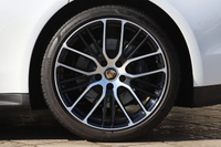 2021 Porsche PANAMERA 