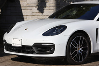 2021 Porsche PANAMERA 