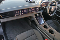 2022 Porsche Taycan 