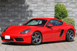 2017 Porsche 718 CAYMAN