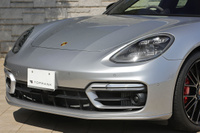 2021 Porsche PANAMERA null