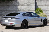 2021 Porsche PANAMERA null