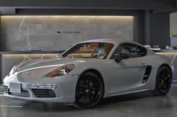 2020 Porsche 718 CAYMAN