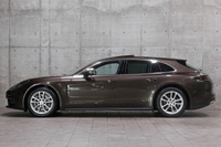 2019 Porsche PANAMERA null