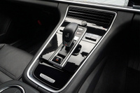 2019 Porsche PANAMERA null