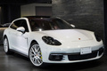 2019 Porsche PANAMERA null