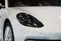 2019 Porsche PANAMERA null
