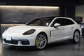 2019 Porsche PANAMERA null