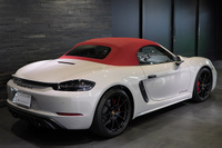 2025 Porsche 718 BOXSTER null
