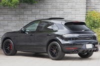 2021 Porsche MACAN null
