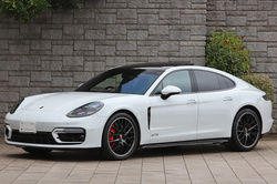 2024 Porsche PANAMERA